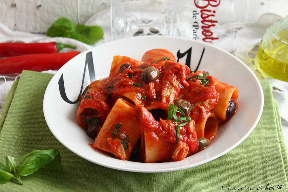 SPICY PACCHERI WITH TUNA