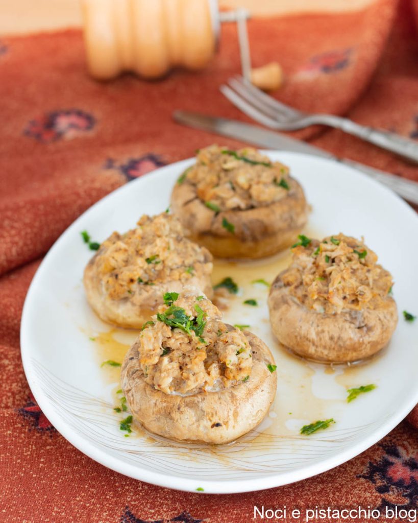 stuffed mushrooms with meat