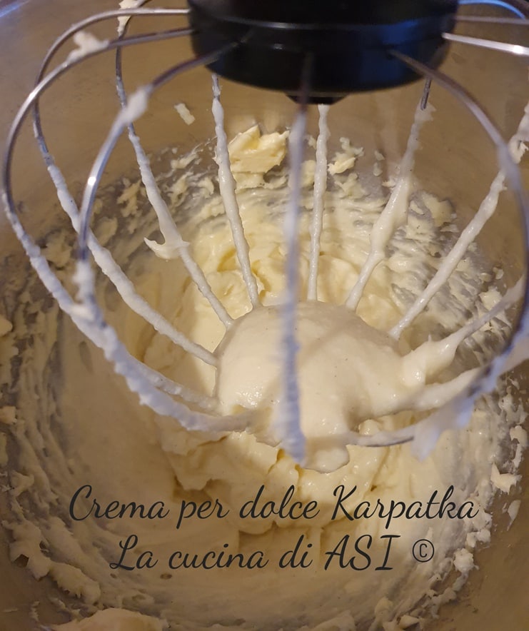 Polish Karpatka cake