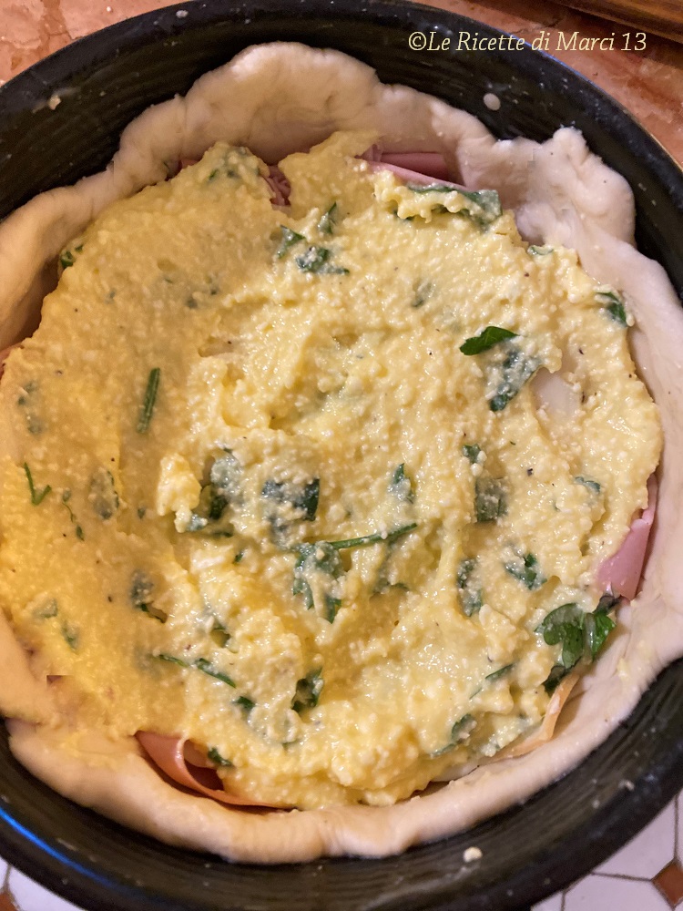 Traditional Neapolitan Pizza Chiena