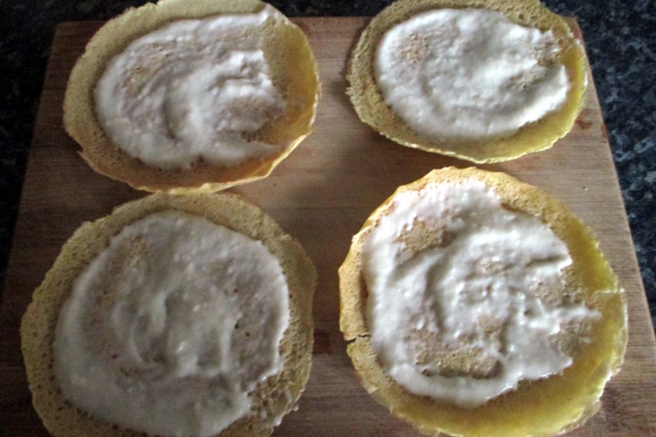 Vegan Crepes with Radicchio and Mushrooms preparation, Mangia senza Pancia