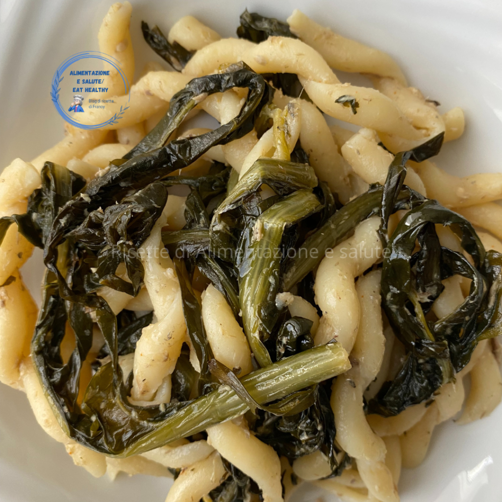 Waste-free pasta with chicory leftovers