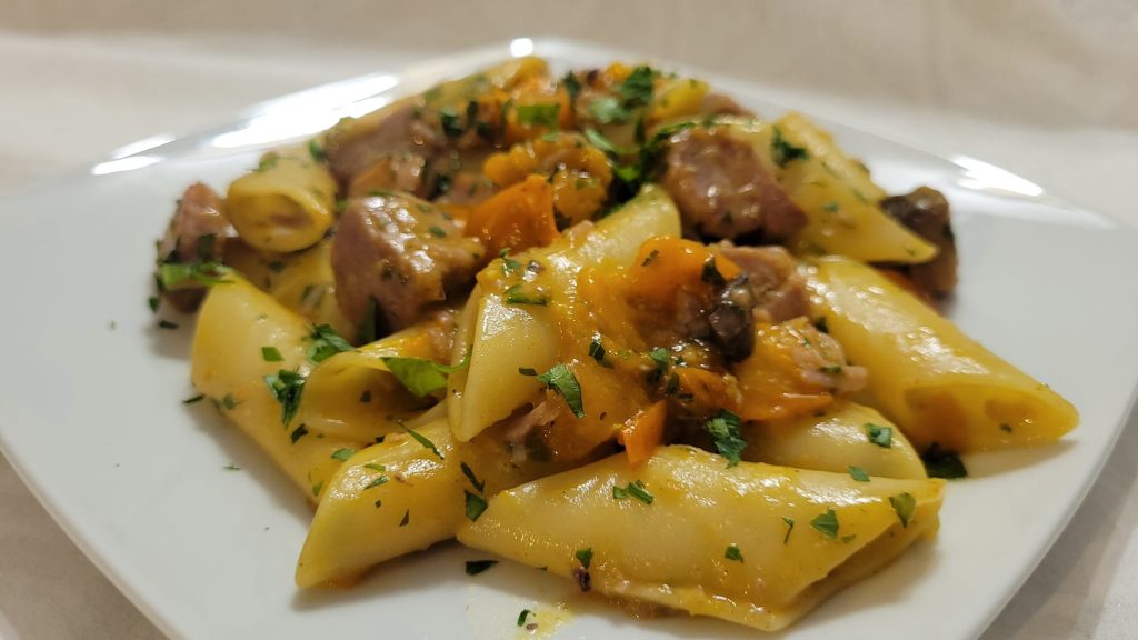 Pennoni with Tuna and Yellow Cherry Tomatoes