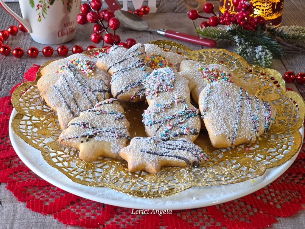 Vanilla Shortbread Christmas Cookies