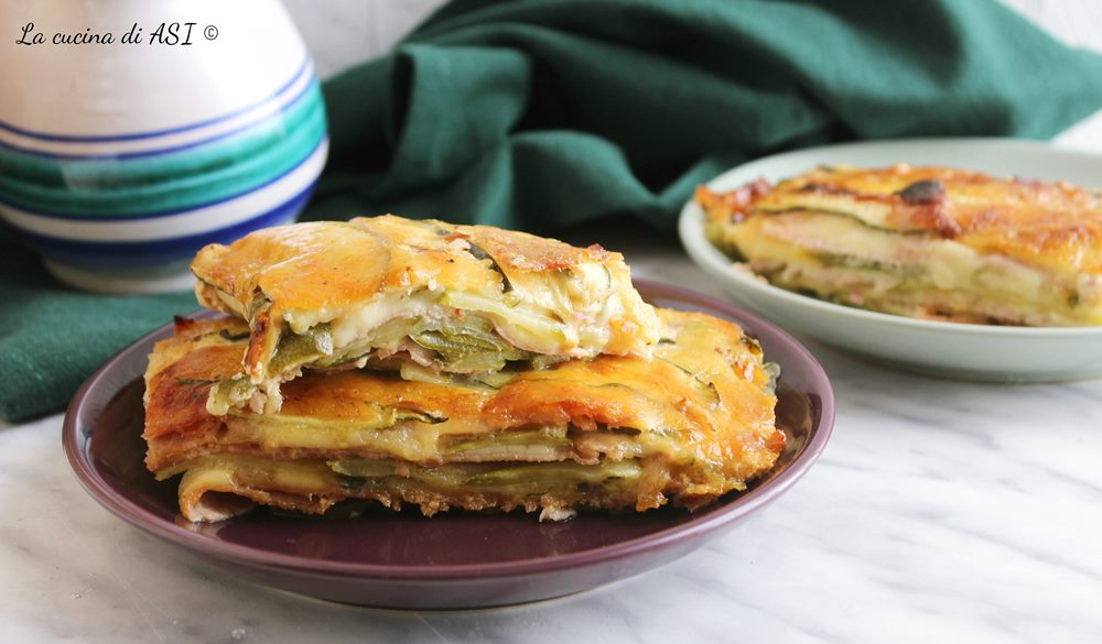 ZUCCHINI HAM AND MOZZARELLA BAKE