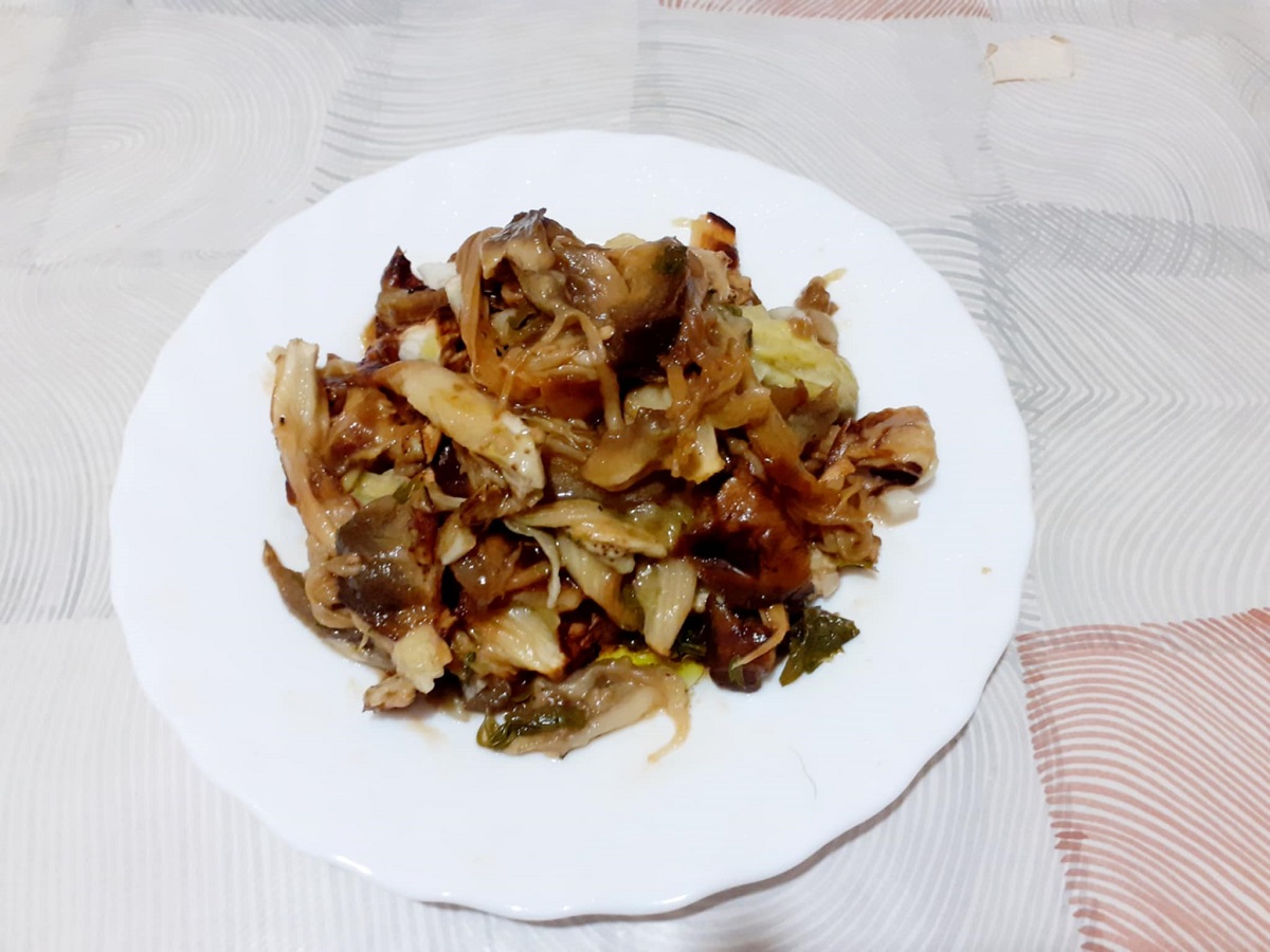 Shredded Baked Eggplants with Mint