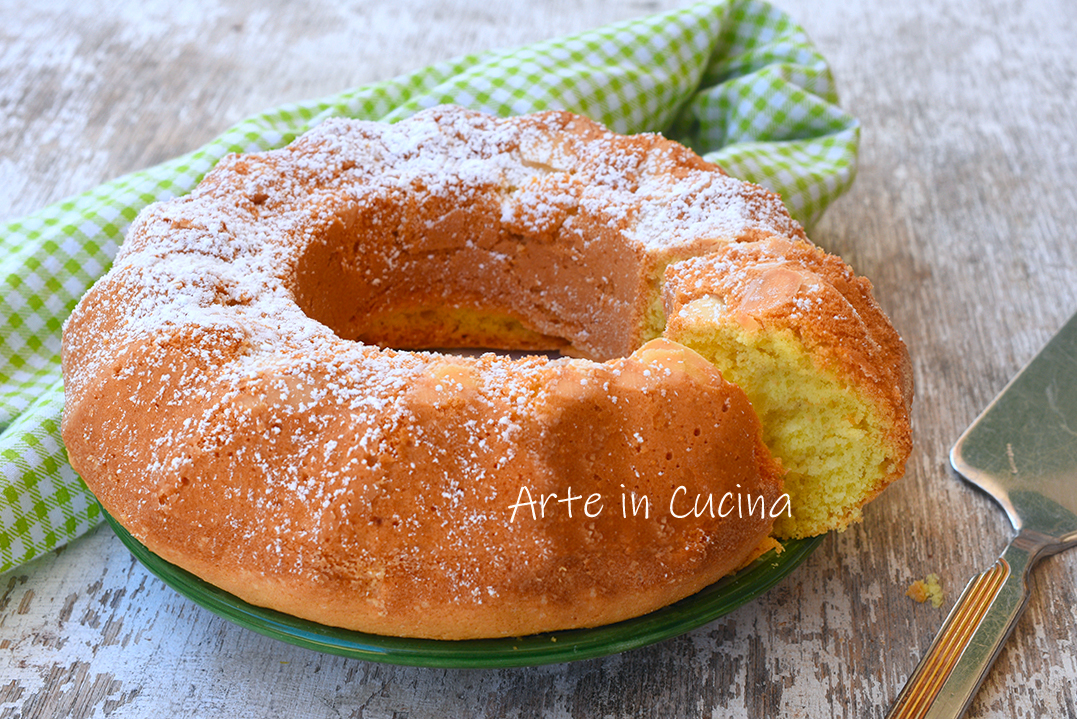 Almond and Yogurt Bundt Cake