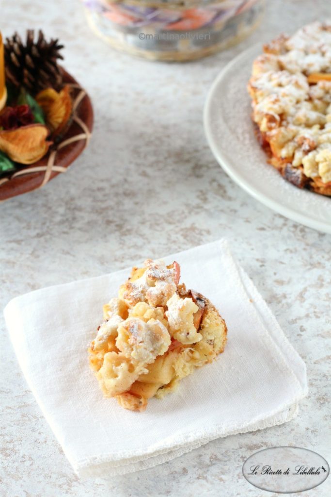 Apple and Panettone Crumble