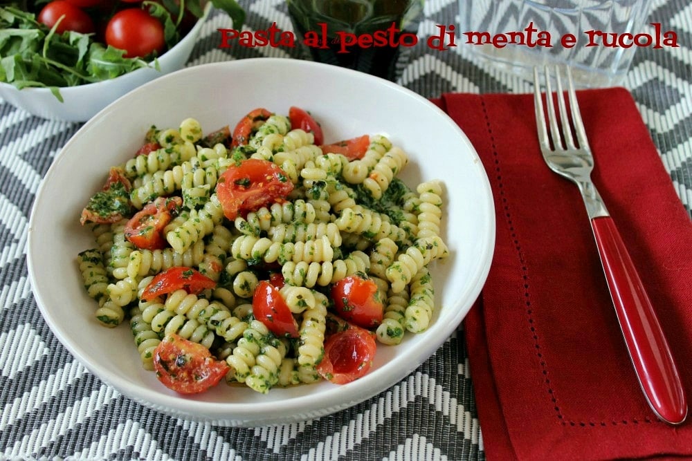 Arugula and Mint Pesto Pasta