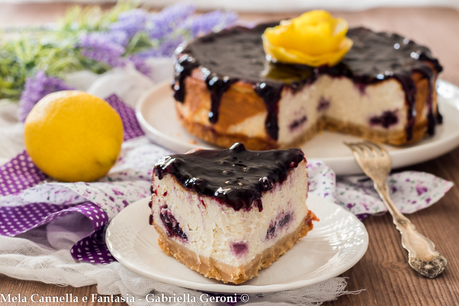 Baked Blueberry Jam Cheesecake