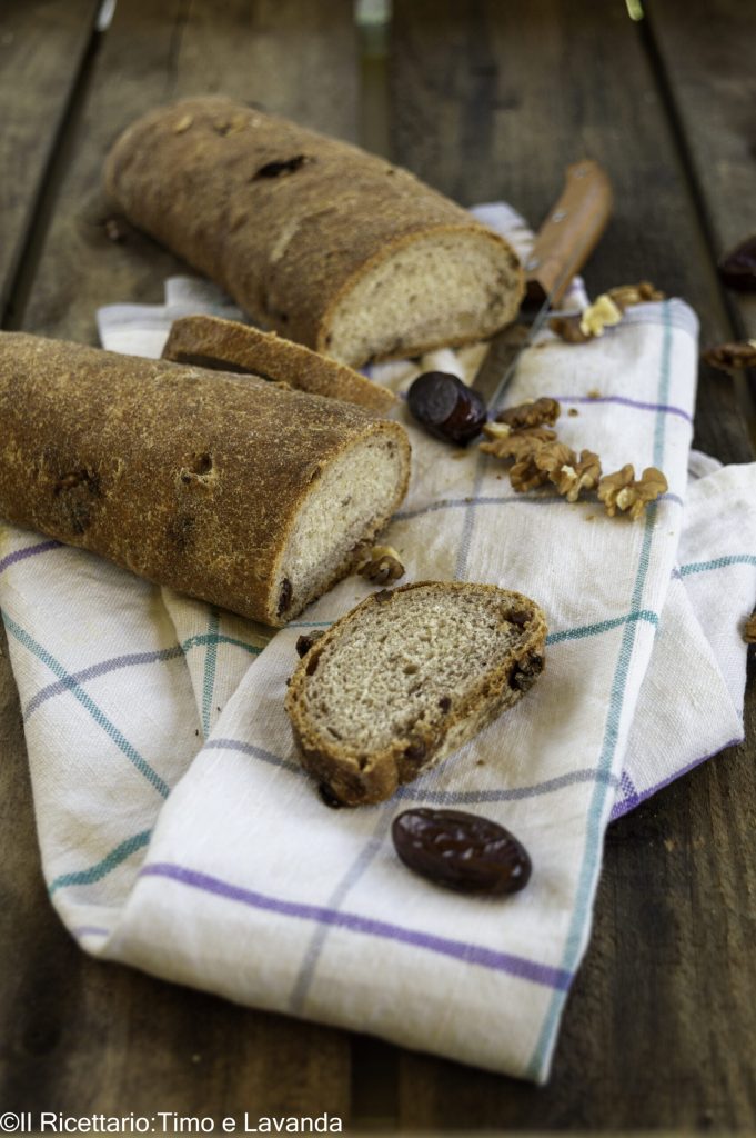 bread with walnuts and dates