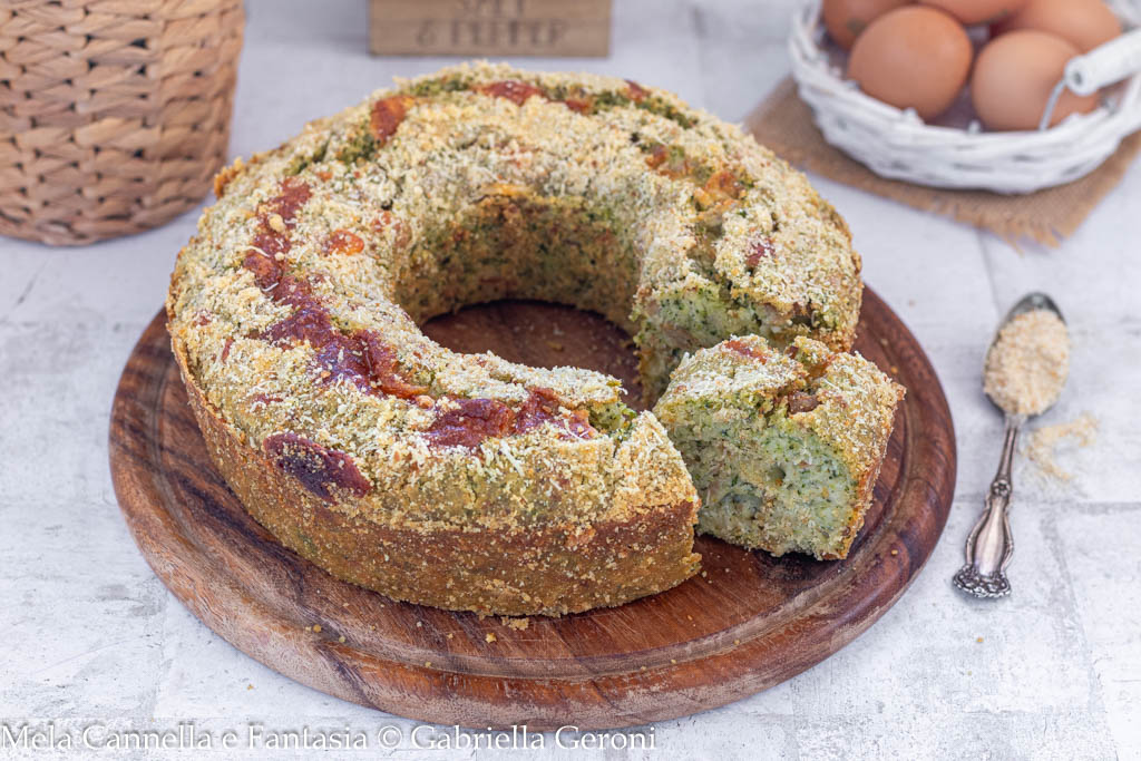 Broccoli and Sausage Bundt Cake with Smoked Provola