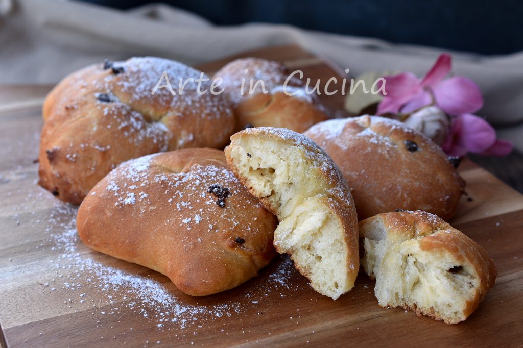 Soft Chocolate Chip Doughnuts Without Scale