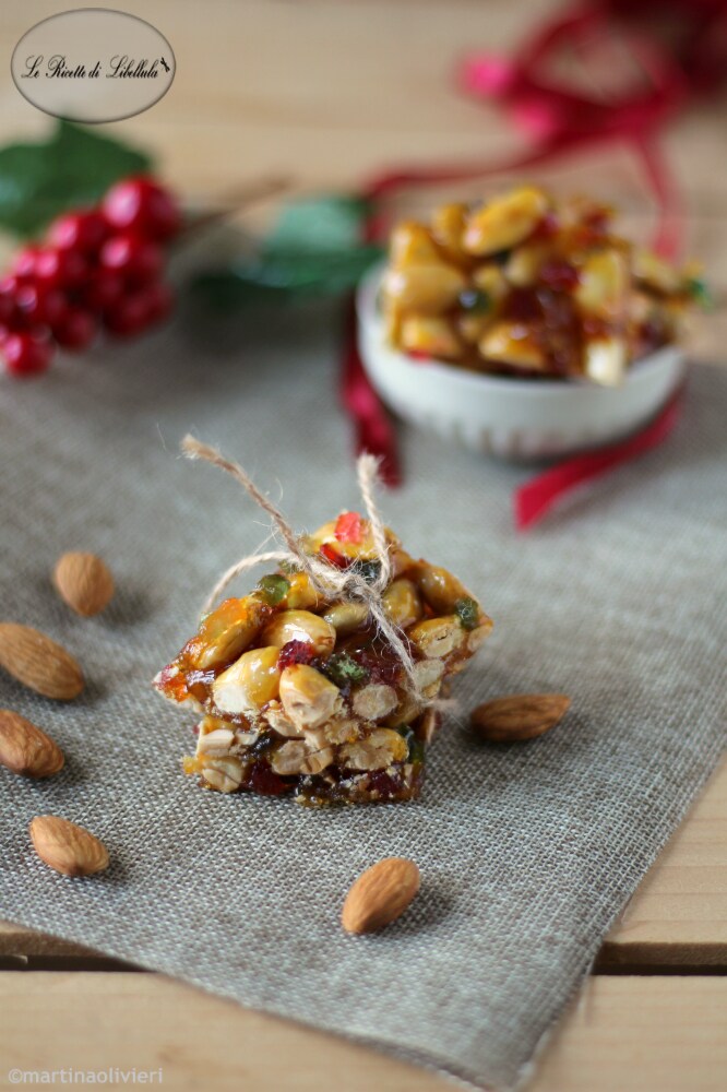 Christmas Almond Brittle