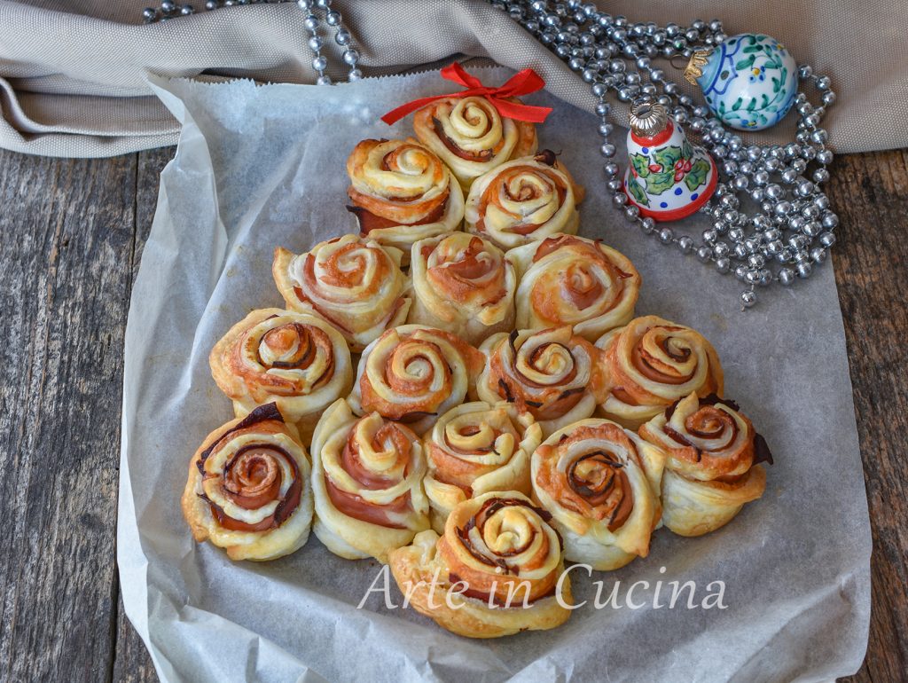 Christmas Tree with Savory Puff Pastry