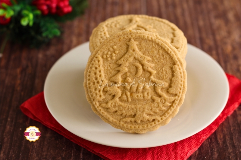 Christmas Cinnamon and Oat Shortbread