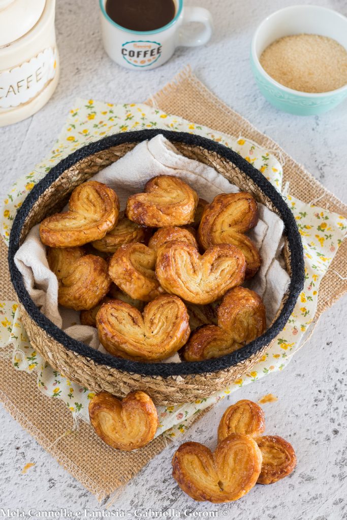 cinnamon puff pastry fans
