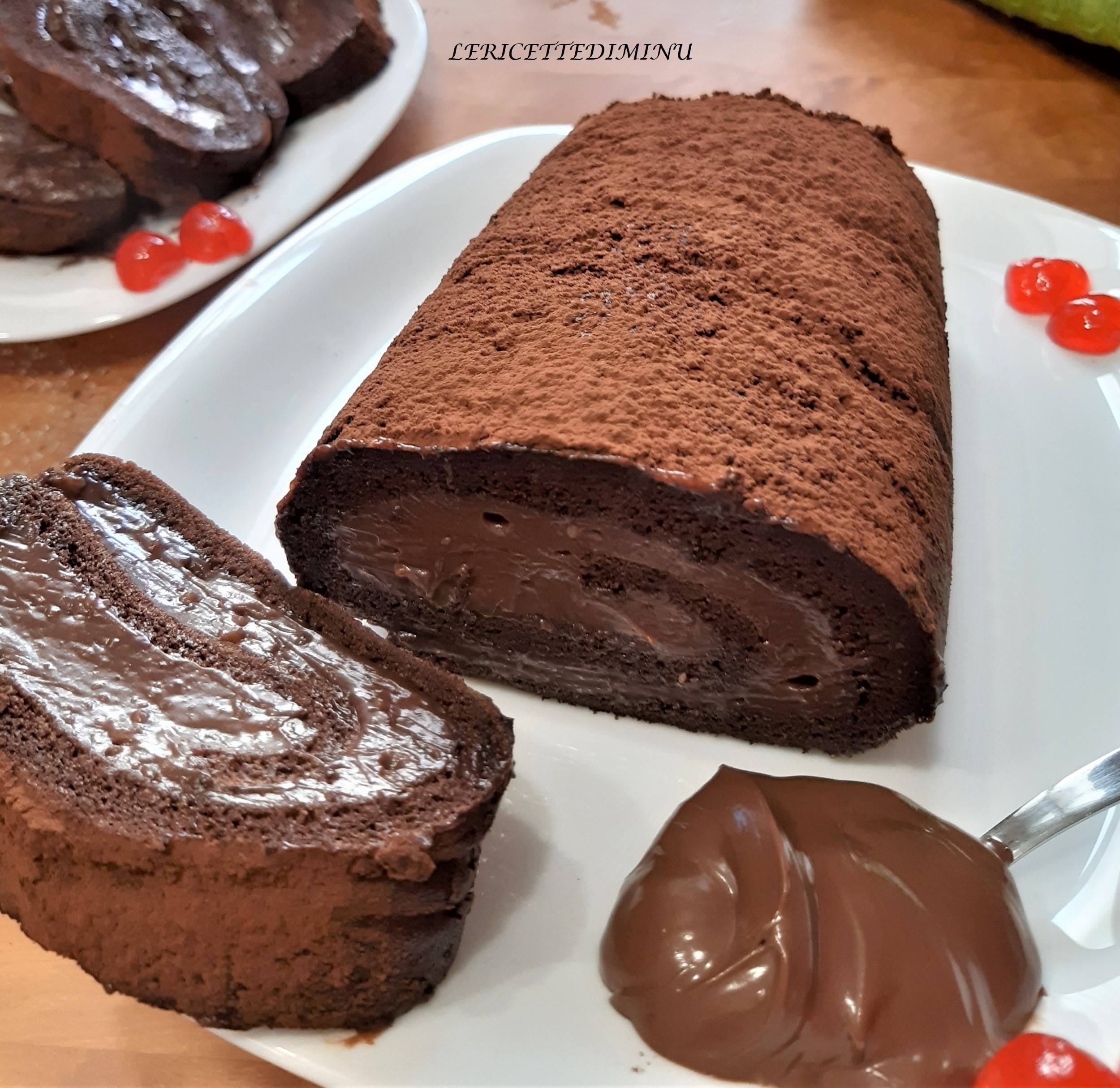 Cocoa Roll with Nutella Cream