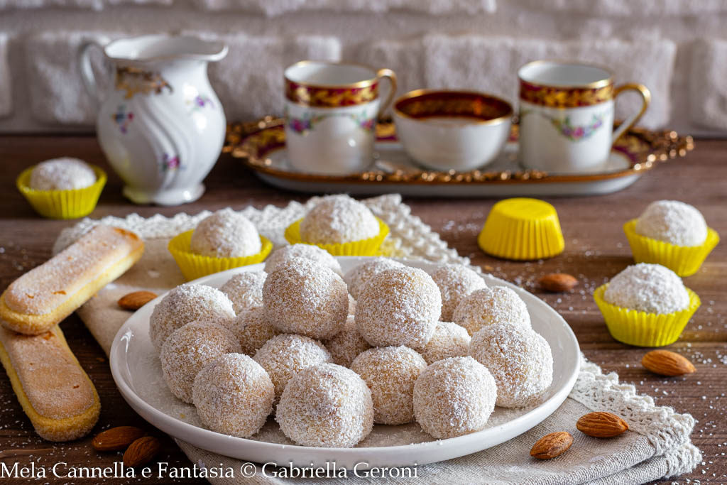 Coconut and Amaretti Truffles Ready in 10 Minutes