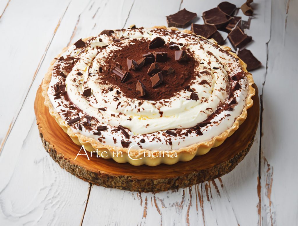 Cold Tart with Mascarpone and Chocolate