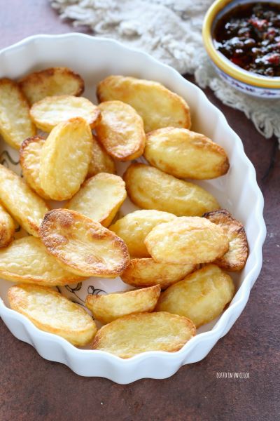 cook the potatoes in the air fryer at 392°F for 20 minutes and serve