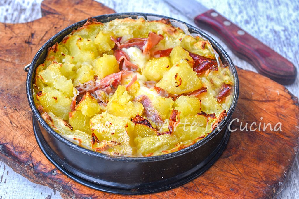 Crumbled Potato Cake with Speck