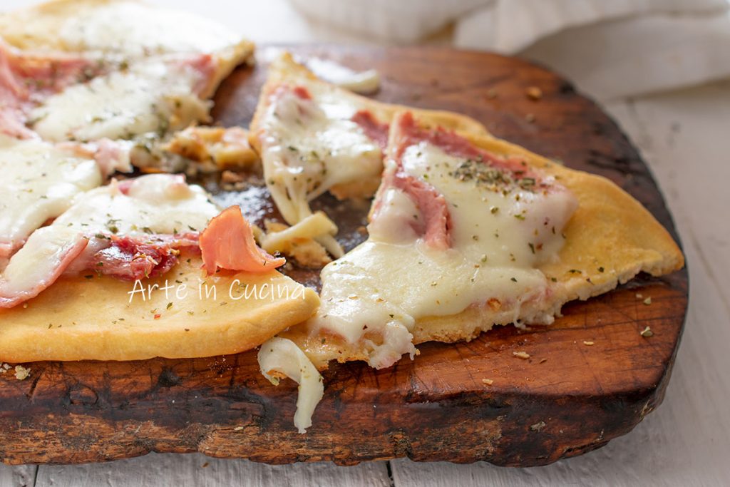 Fake pizza with ham and provola cheese