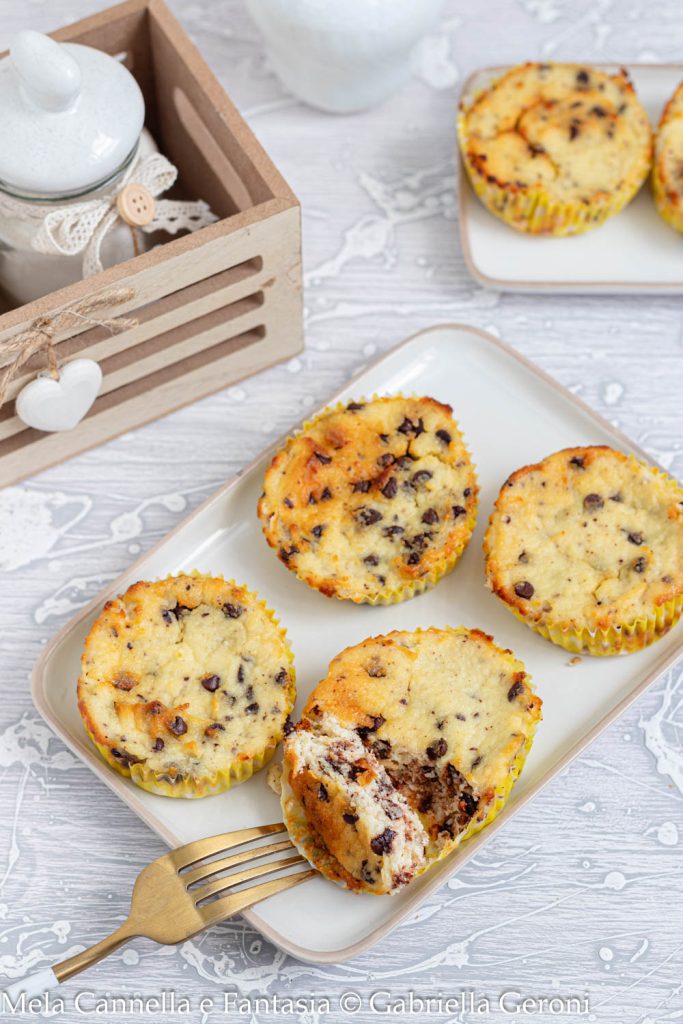 flourless ricotta muffin