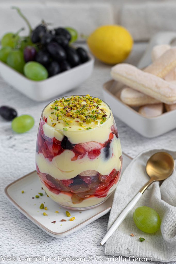 fruit cup with custard