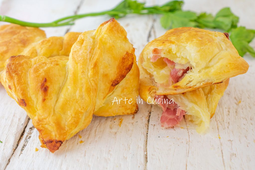 Ham and Provola Twists with Puff Pastry