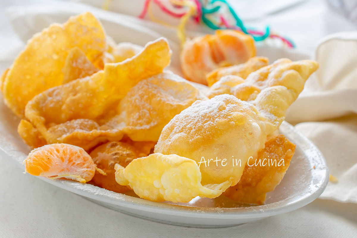 MANDARIN CHIACCHIERE Carnival Sweets