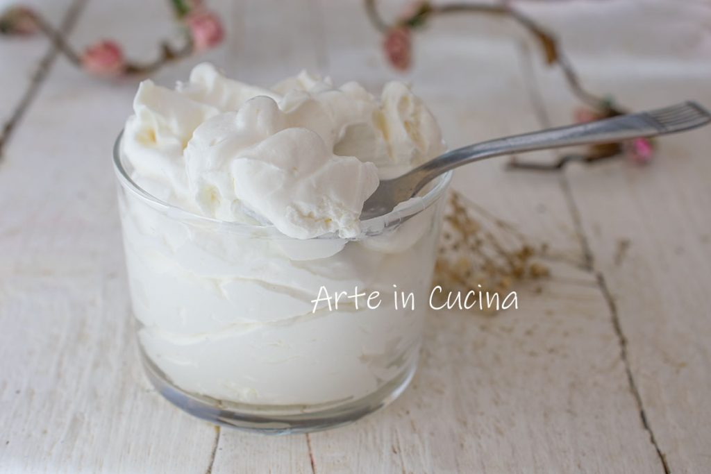 PARADISE CREAM spoon dessert