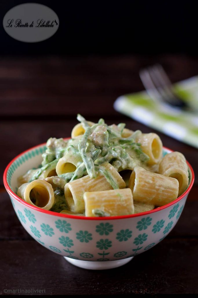 Pasta with Cream, Asparagus, and Sausage