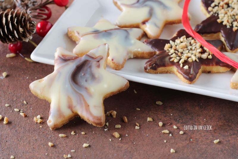 easy and delicious chocolate frosted Christmas cookies