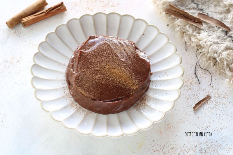 Lactose-Free Pudding with Cocoa and Cinnamon