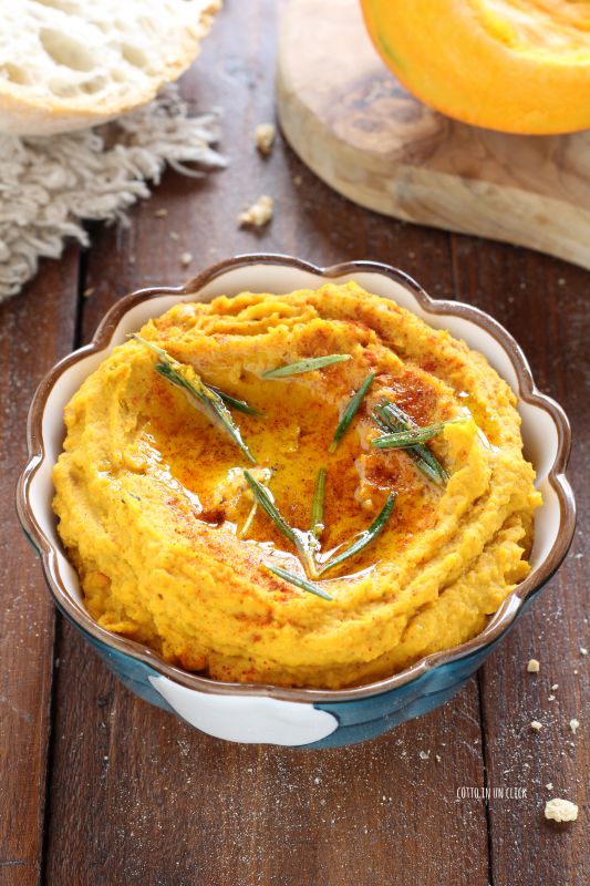 pumpkin hummus