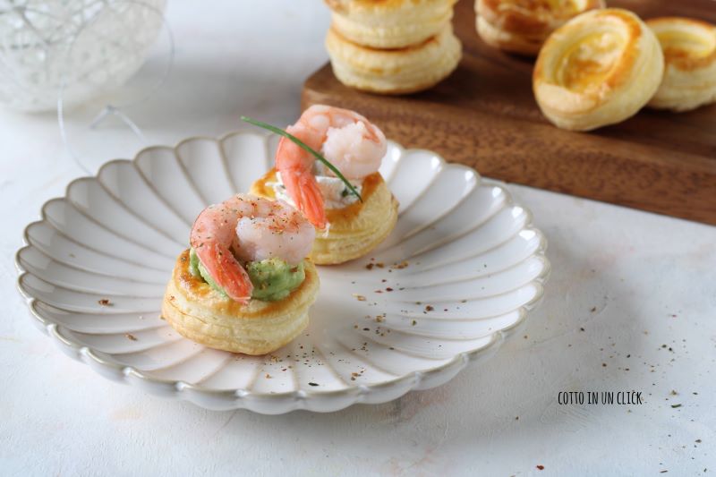 shrimp vol-au-vent delicious Christmas appetizer