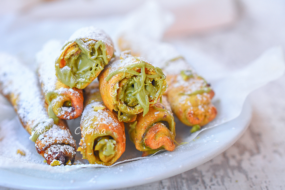 Pistachio Cannoli Filled Cookies