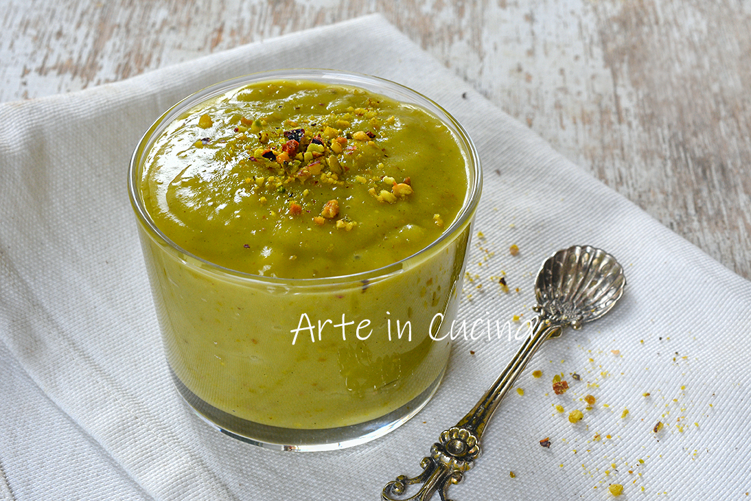 Pistachio Custard Cream