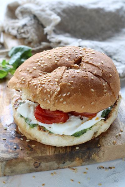 place the other half of the bread and serve