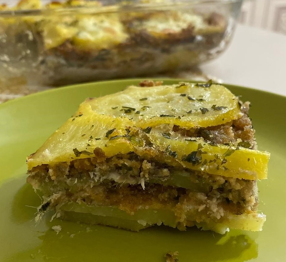 POTATO AND FRESH ANCHOVY PIE