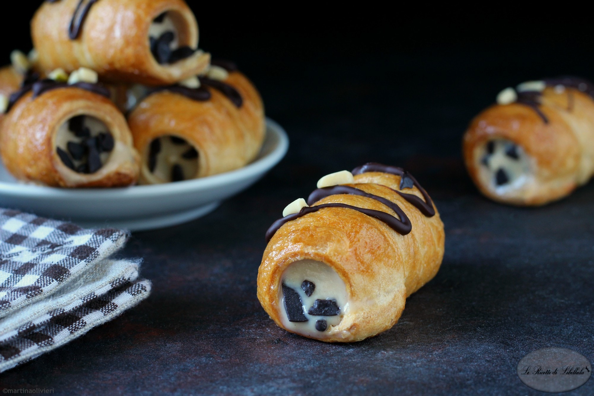 Puff Pastry Cannoli with Coffee Cream