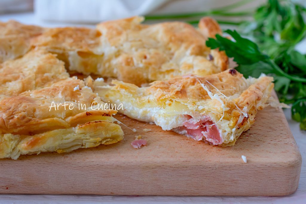 Puff Pastry Pie with Ham and Ricotta