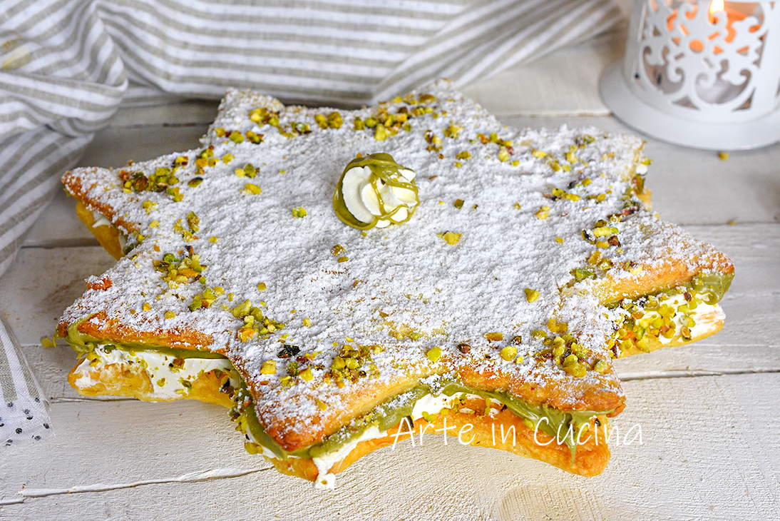 PUFF PASTRY PARADISE STAR with pistachio