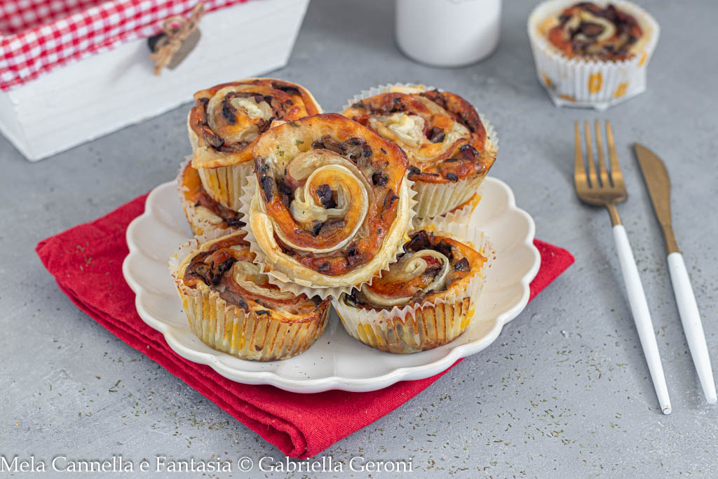 Puff Pastry Swirls with Mushrooms, Ham, and Provola