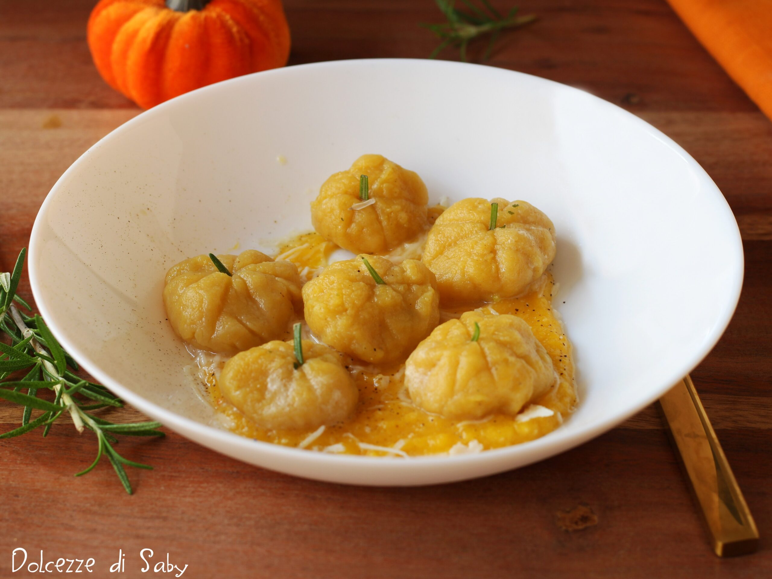 Pumpkin-Shaped Gnocchi