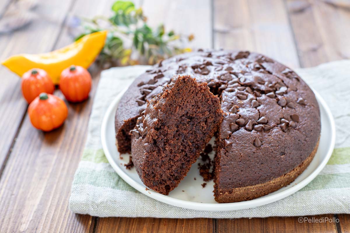 Pumpkin and Chocolate Cake
