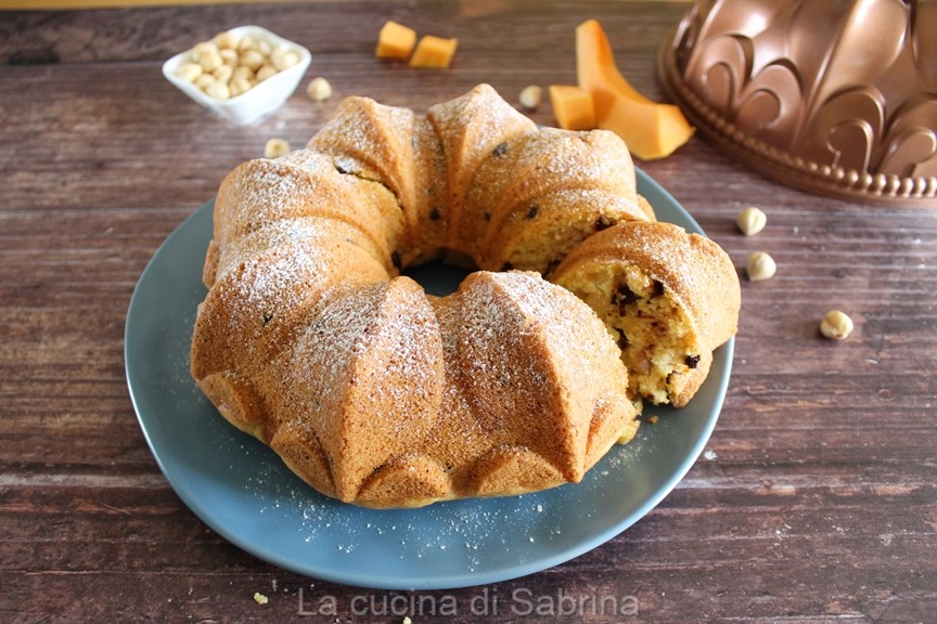 Pumpkin and Hazelnut Cake without Eggs and Butter