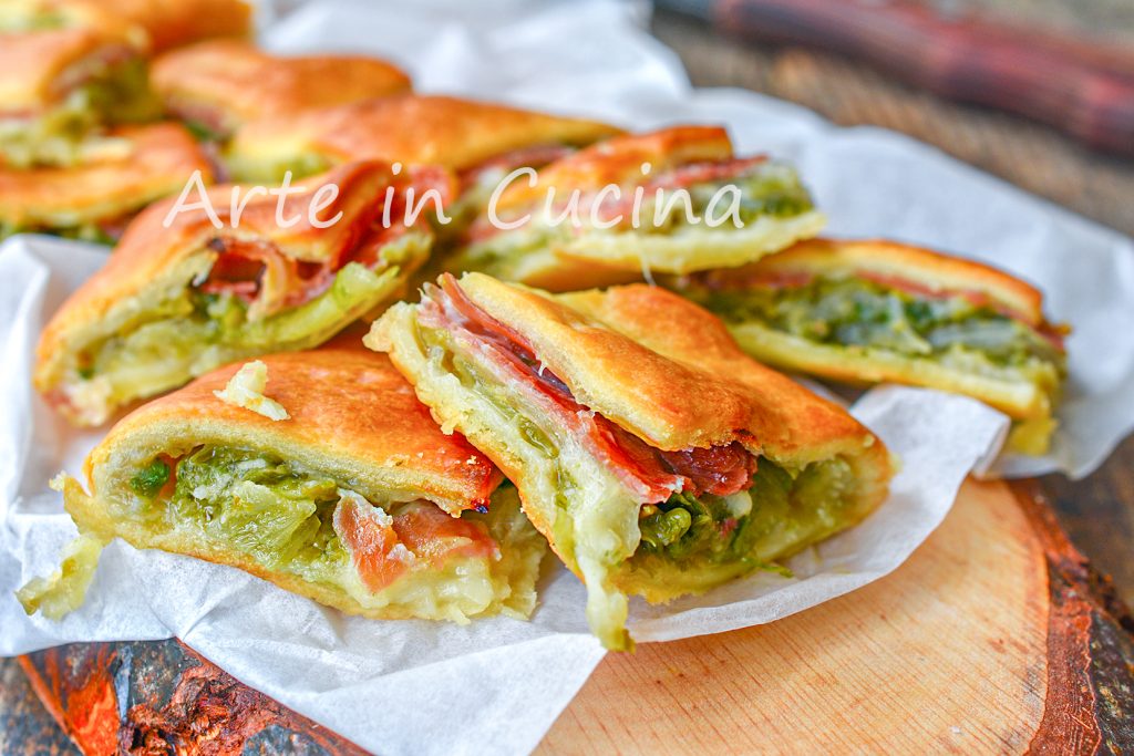 Quick Appetizers with Escarole and Speck in Brisè