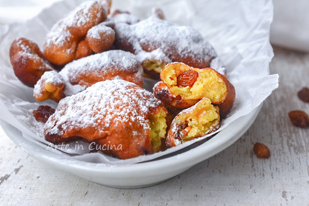 Quick Piedmontese Raisin Fritters